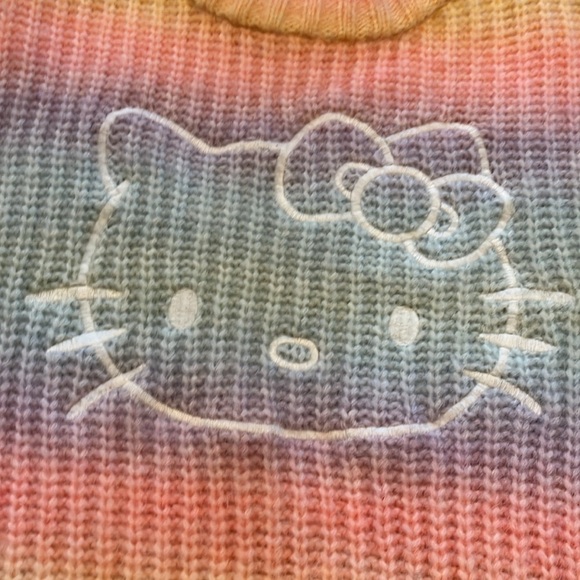 Hello Kitty forever 21-S-rainbow Valentine scenario crewneck embroidered sweater - Picture 3 of 10
